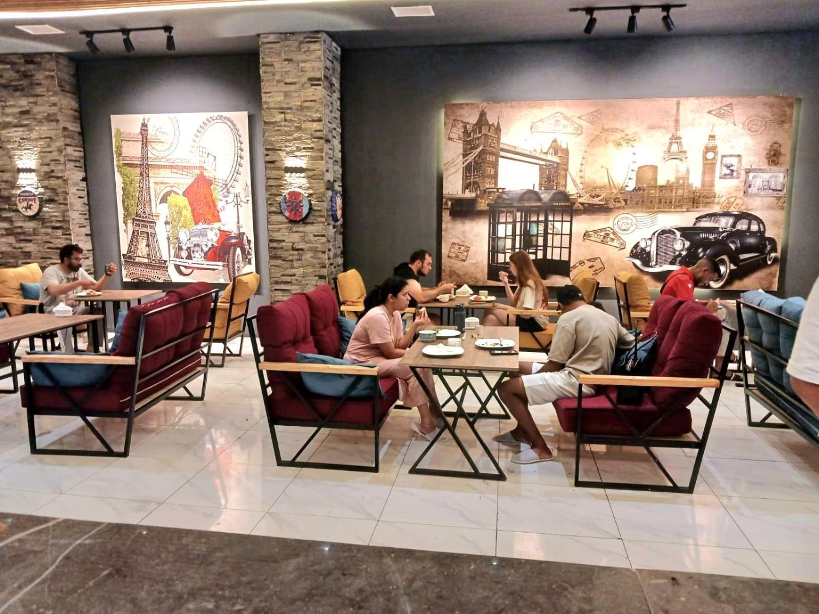 Ariva Center Hotel Xetai Баку Екстериор снимка